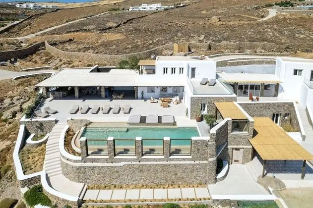 Villa, 7 Bedrooms, 2 Private pools, Sea View