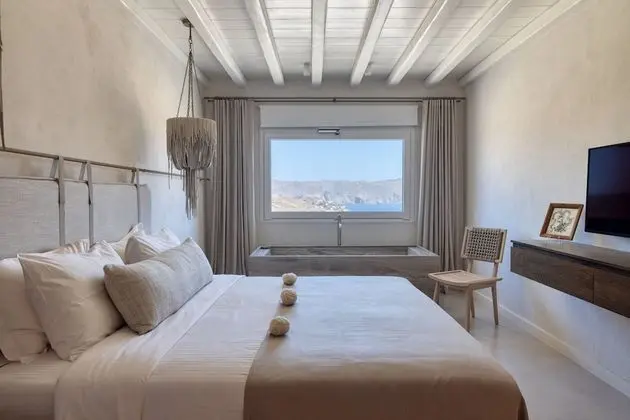 Villa, 7 Bedrooms, 2 Private pools, Sea View