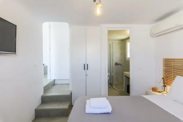 Junior Villa