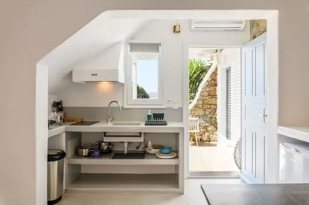 Traditional Apart Daire, 1 Çift Kişilik Yatak ve Çekyat (Poseidon III)
