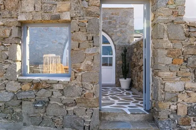 Traditional Apart Daire, Birden Çok Yatak (Hermes)