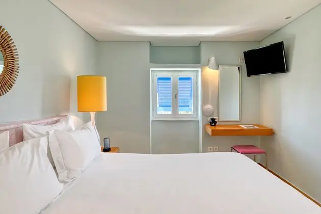 1 Çift Kişilik Veya 2 Tek Kişilik Yatak Deluxe Garden View