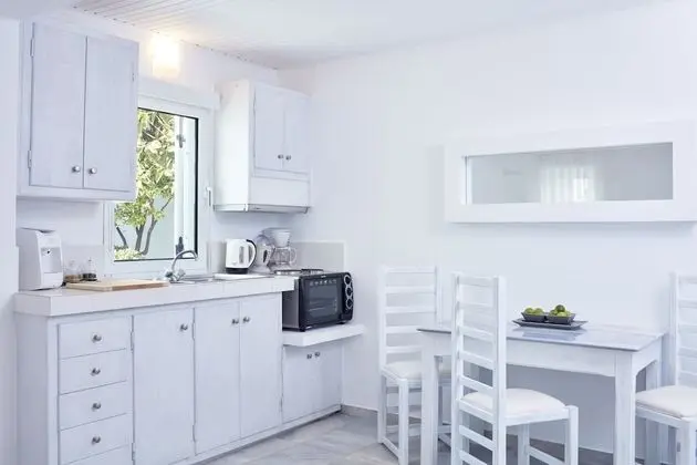Stüdyo, Bahçe Manzaralı