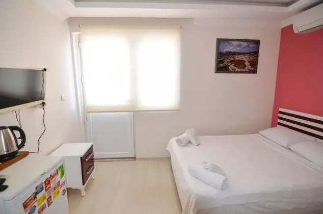 Standard Tek Büyük Yataklı Oda, Şehir Manzaralı