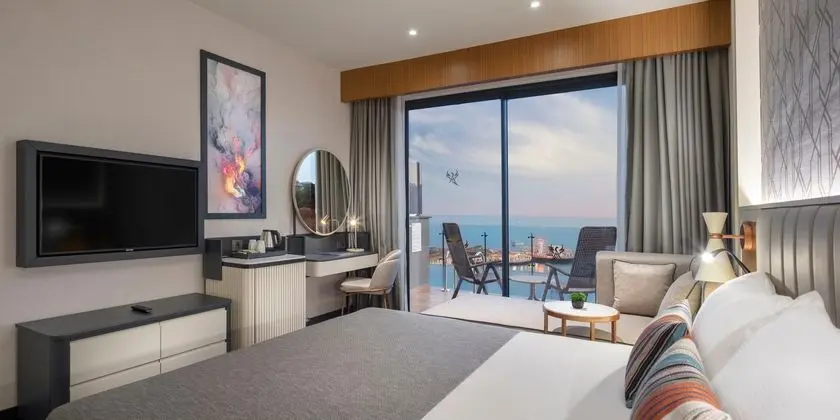 https://images.etstur.com/files/images/hotelImages/TR/215606/l/Mylome-Luxury-Hotel---Resort-Oda-324718.jpg