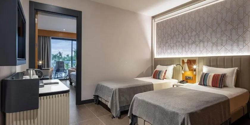 https://images.etstur.com/files/images/hotelImages/TR/215606/l/Mylome-Luxury-Hotel---Resort-Oda-324721.jpg