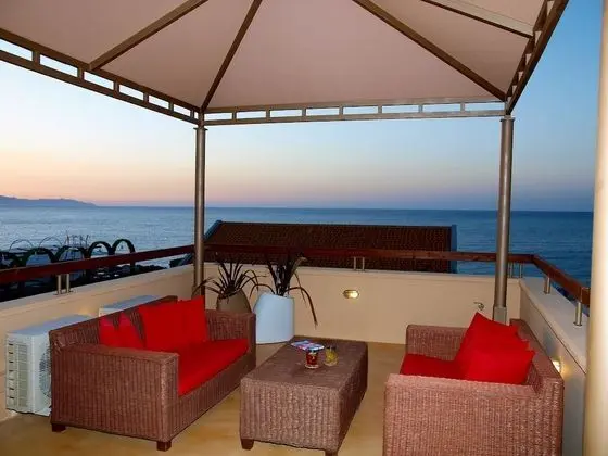 Penthouse With Sea View