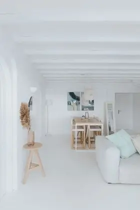 Deluxe Beach Front Villa, With Pool