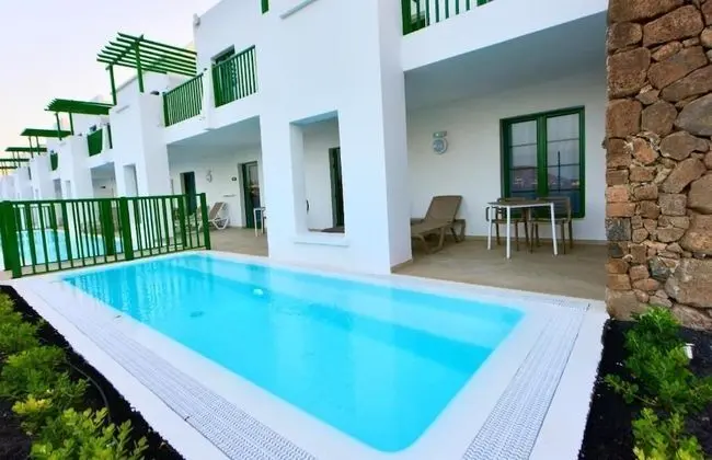 Double Swim up