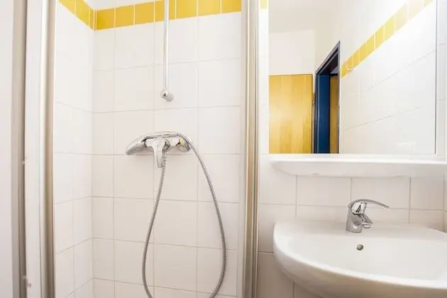 İki Ayrı Yataklı Oda, Özel Banyo