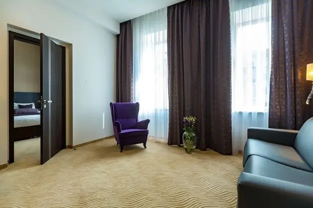 Family Süit, 1 En Büyük (King) Boy Yatak ve Çekyat