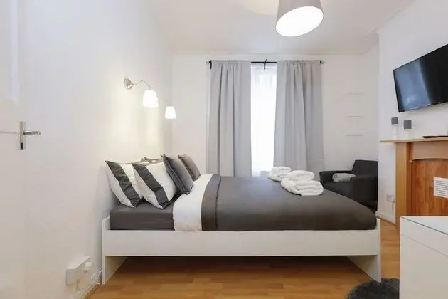 Apart Daire, 1 En Büyük (King) Boy Yatak, Şehir Manzaralı