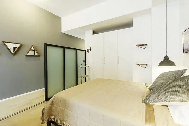 Design Çatı Katı (Loft), 1 Büyük (Queen) Boy Yatak ve Çekyat, Mutfak