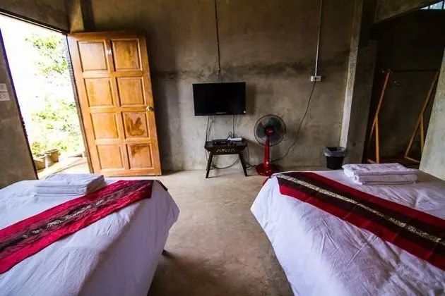 Deluxe Room with AirCon