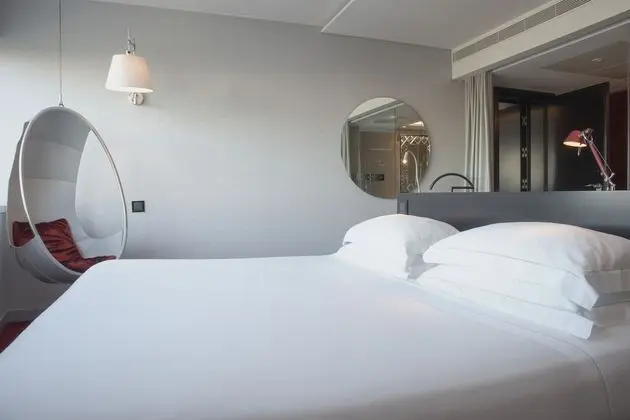 Deluxe Tek Büyük veya İki Ayrı Yataklı Oda