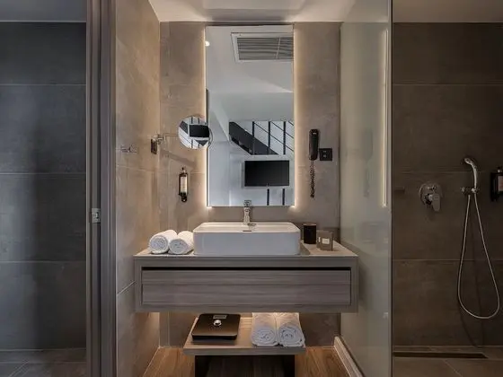 Junior Suite, Split Level, Partial Sea View