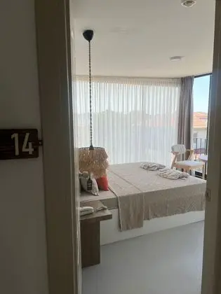 Junior Double Room, Sea View, Sea Facing