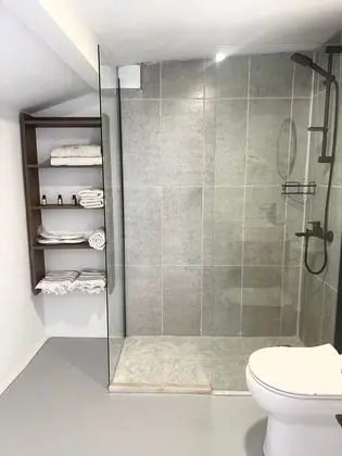 Junior Tek Büyük Yataklı Oda
