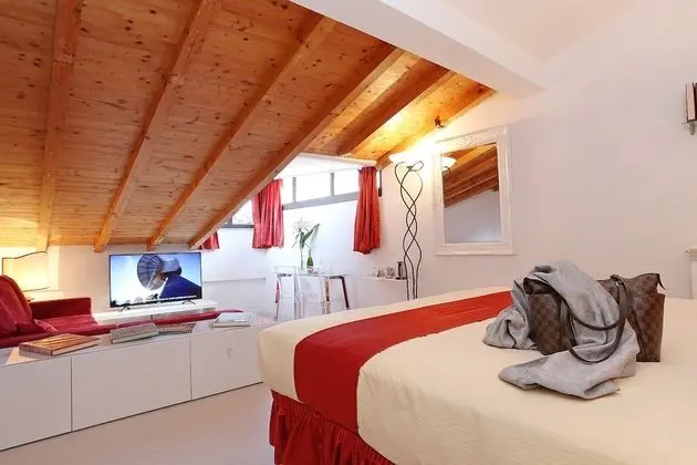 Deluxe Dört Kişilik Oda, 1 En Büyük (King) Boy Yatak ve Çekyat