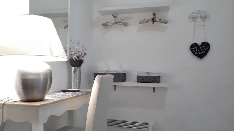 Standard Tek Büyük Yataklı Oda, Balkon, Avlu Manzaralı