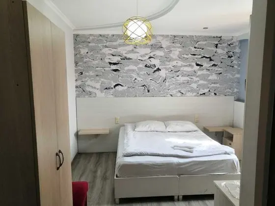 Standard Tek Büyük veya İki Ayrı Yataklı Oda