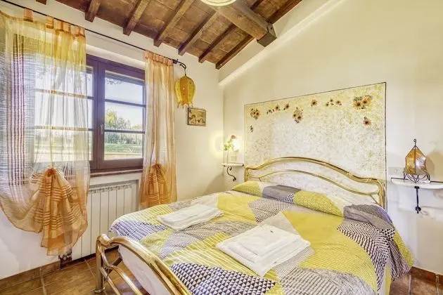 Family Apart Daire, 2 Çift Kişilik Yatak, Bahçeli (Myrtle apt with shared pool)