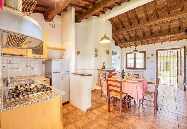 Family Apart Daire, 2 Çift Kişilik Yatak, Bahçeli (Myrtle apt with shared pool)