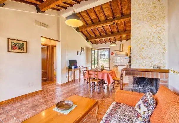 Family Apart Daire, 2 Çift Kişilik Yatak, Bahçeli (Myrtle apt with shared pool)