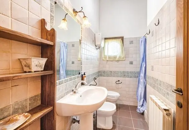 Family Apart Daire, 2 Çift Kişilik Yatak, Bahçeli (Myrtle apt with shared pool)