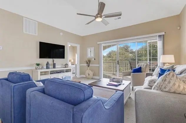 Daire (Myrtlewood 304-4713 ESCAPE!)