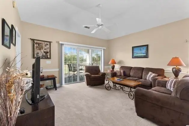 Daire (Myrtlewood 304-4713 ESCAPE!)