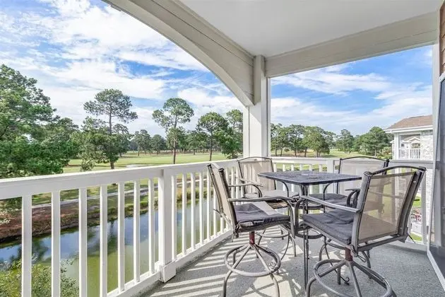 Daire (Myrtlewood 304-4713 ESCAPE!)