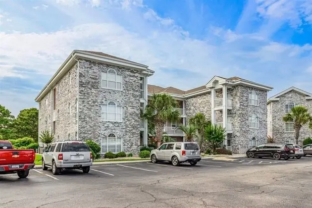 Daire (Myrtlewood 304-4713 ESCAPE!)