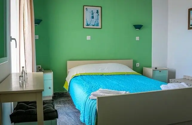 Tek Büyük Yataklı Oda