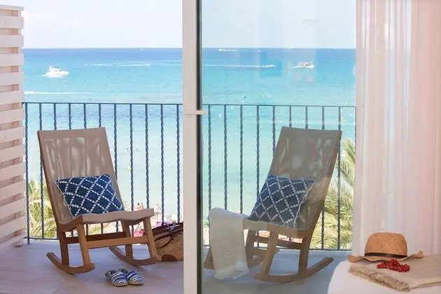 Junior Süit, Balkon, Deniz Manzaralı