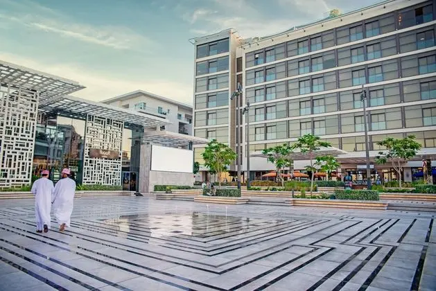 Deluxe King Room Plaza View