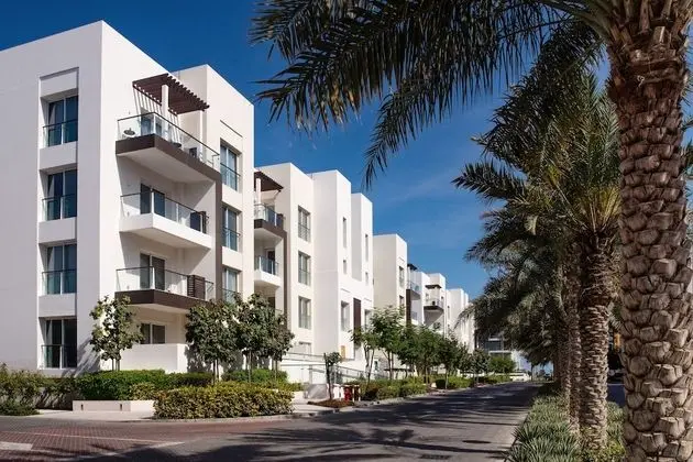 Grand Deluxe Room Community View