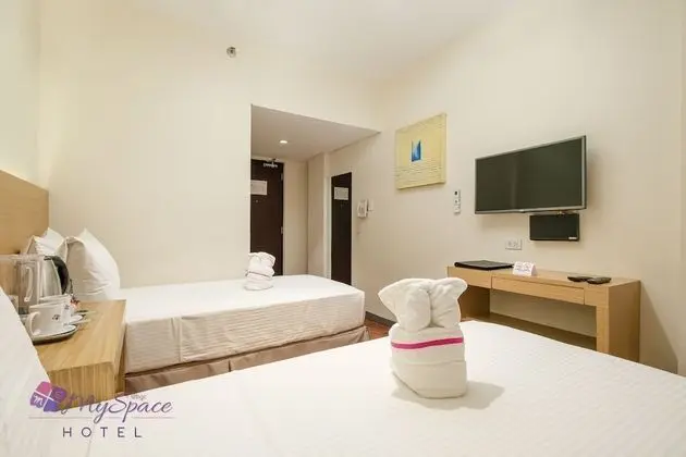 Deluxe İki Ayrı Yataklı Oda