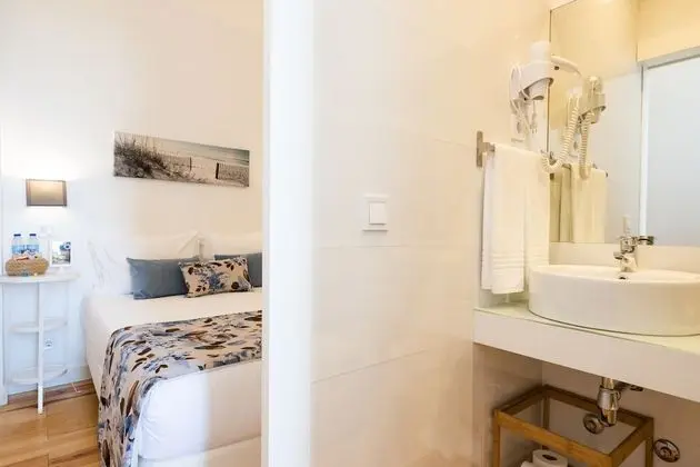 Tek Büyük Yataklı Oda, Balkon