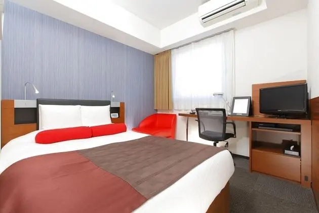 Superior Tek Büyük Yataklı Oda, Sigara İçilmez, Şehir Manzaralı (No cleaning Service)