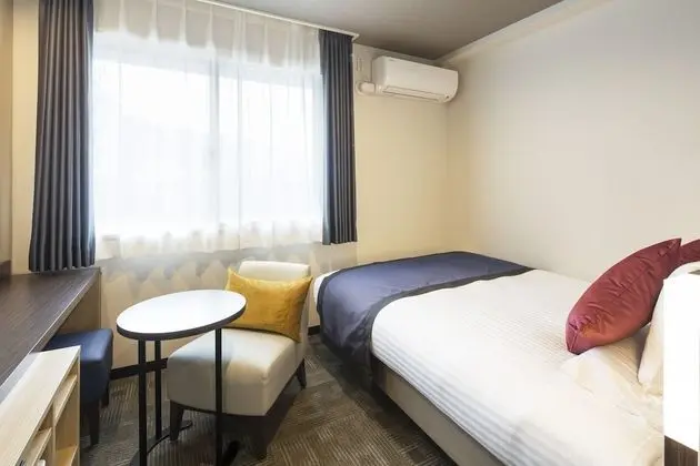 Standard Tek Büyük Yataklı Oda, Sigara İçilebilir (Weekly Plan - No Cleaning Service)