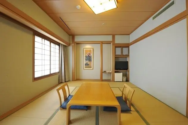 Traditional Oda, Sigara İçilebilir (Japanese Style)