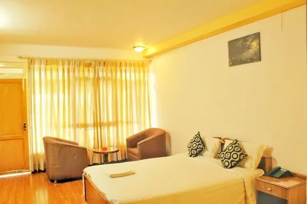 Deluxe Tek Büyük veya İki Ayrı Yataklı Oda