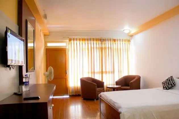 Deluxe Tek Büyük veya İki Ayrı Yataklı Oda