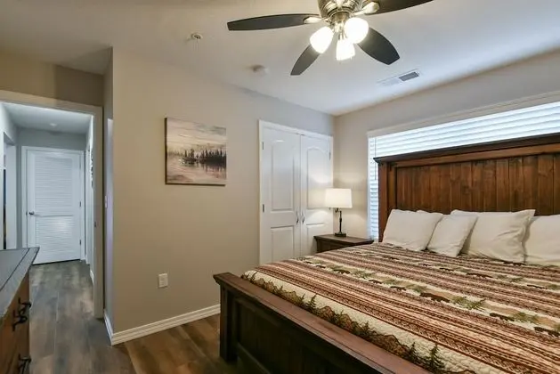 Daire (Mystic Cove Condo - Pool - New everyt)