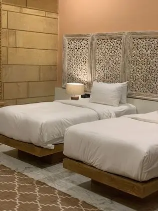 Deluxe Tek Büyük veya İki Ayrı Yataklı Oda