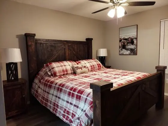 Daire (Mystic Ranch Condo - Adjustable Back )