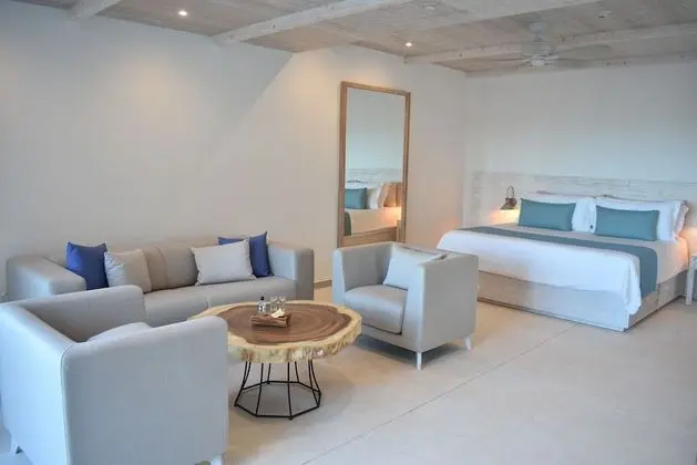 Premium Junior Suite Ocean Front