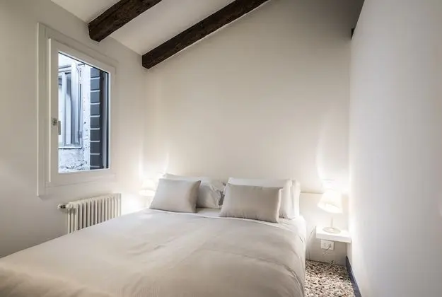 Apart Daire, 1 Yatak Odası, Teras, Kanal Manzaralı