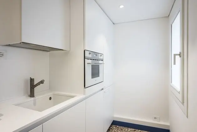 Apart Daire, 1 Yatak Odası, Teras, Kanal Manzaralı